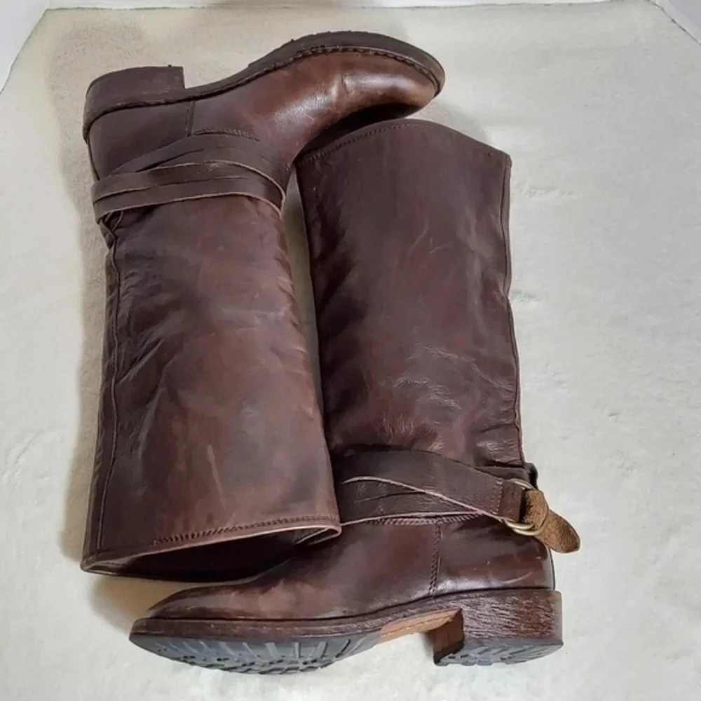 Vintage Shoe Company Distressed Brown Leather Boots Wrap Around Buckle Straps